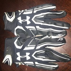 Under Armor gloves